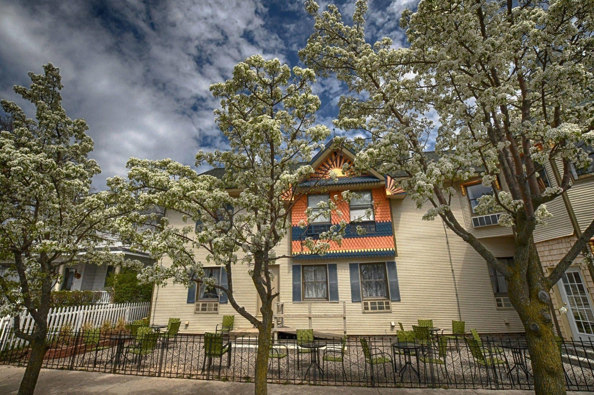 Hotel Frankfort & Restaurant Kültér fotó